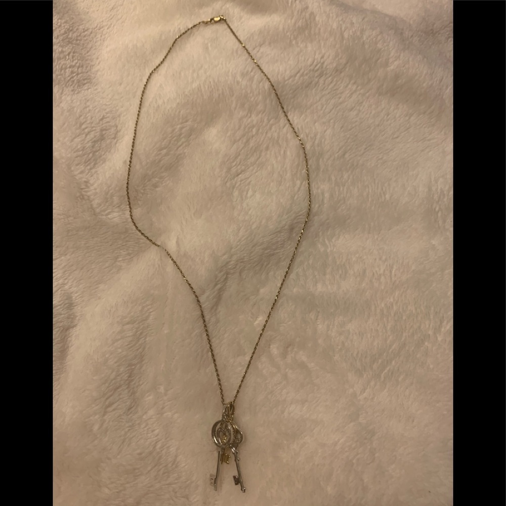 14k rope chain and three keys
